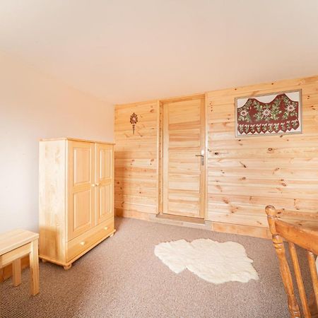 Dom Na Turystycznej Hotel Pyzowka Екстериор снимка